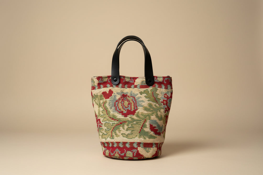 Secchiello manico in pelle tessuto archivio gobelin - Pezzo unico